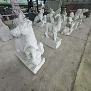鹤岗芝麻白雕刻 十二生肖 异形雕刻