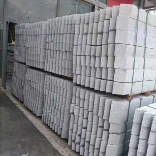 鹤岗芝麻白树围石 树池