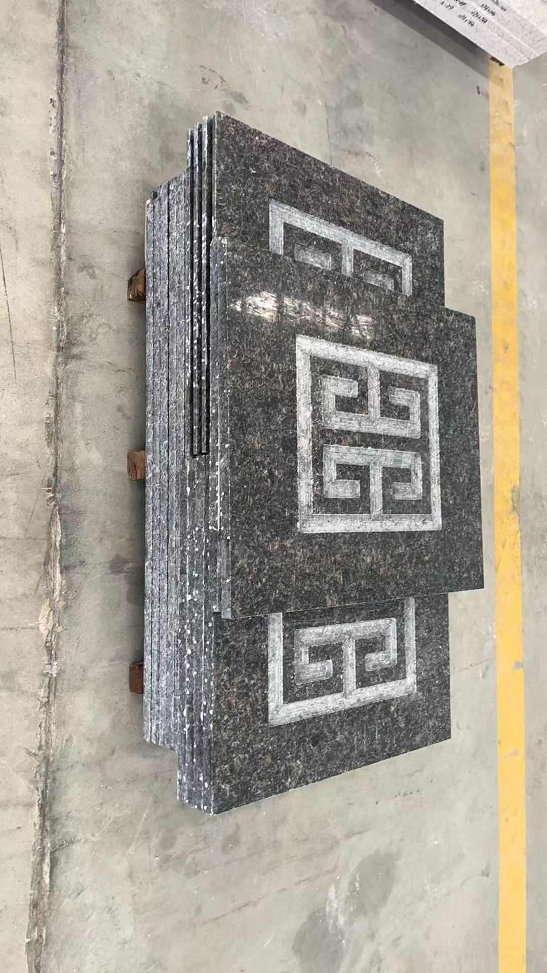 鹤岗英国棕回纹雕刻版